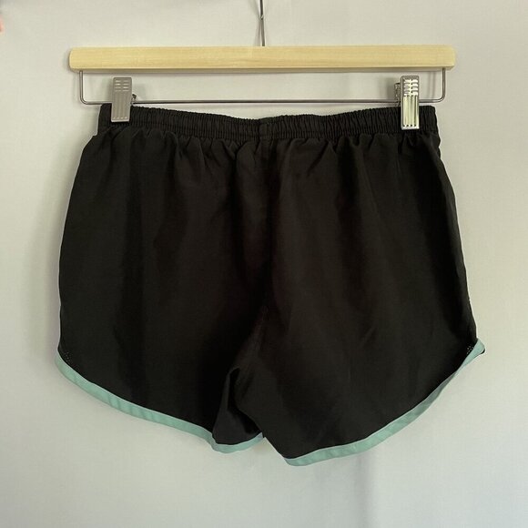 Nike shorts women's size XS black and green athletic pants casual lightweight - Picture 4 of 5